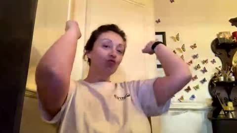 Snapshot of mindyourbusiness123 chatting on March 31, 12:49 pm please subscribe to my fansly please no video or photos must be recorded or re sold online show from March 31, 12:49 pm