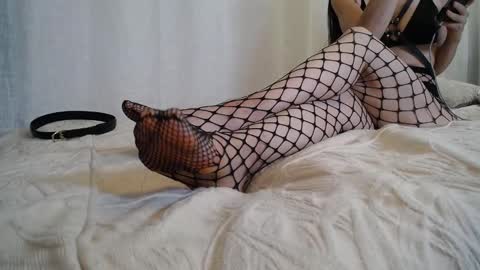 mindyourmanners_ online show from October 12, 3:05 am