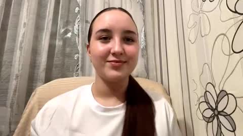 Daisy online show from October 12, 8:52 pm