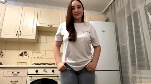 Daisy online show from October 26, 5:52 pm