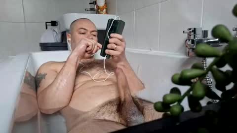 minge68 online show from March 15, 12:33 pm