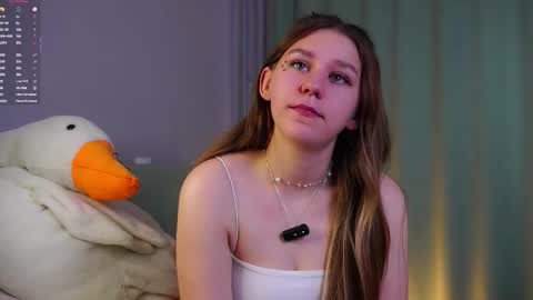 Mary online show from March 8, 2:04 am