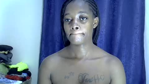 Snapshot of mini_charm chatting on July 14, 2:05 am VERONICA MUTAMBI online show from July 14, 2:05 am
