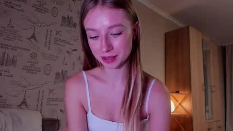 Amelia online show from November 17, 10:59 pm