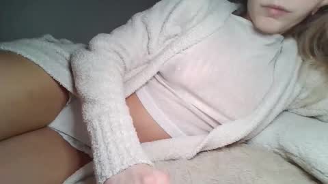 minilynixo online show from February 28, 2:45 am