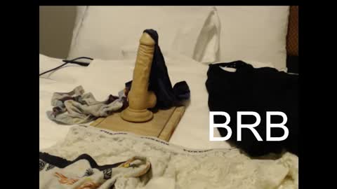 minime1920 online show from February 26, 2:43 am