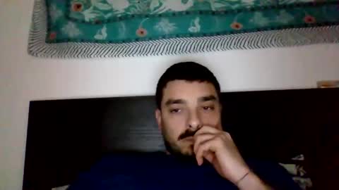 Snapshot of minimini2092 chatting on March 11, 4:24 pm minimini2092 online show from March 11, 4:24 pm