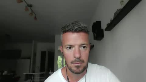 Snapshot of minka28 chatting on June 8, 5:13 pm minka28 online show from June 8, 5:13 pm