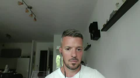 Snapshot of minka28 chatting on June 11, 5:22 pm minka28 online show from June 11, 5:22 pm