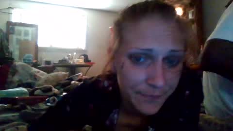Snapshot of minnie2sexi chatting on June 21, 6:21 pm Minnie online show from June 21, 6:21 pm