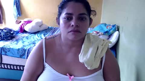 Andrea online show from December 15, 4:44 pm