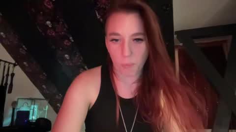 Snapshot of minnyminx chatting on July 21, 9:17 pm Minx online show from July 21, 9:17 pm