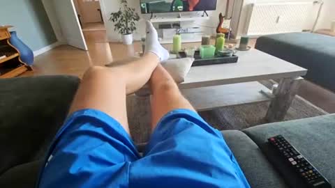 Snapshot of minongi chatting on July 12, 2:41 pm Jesse J. online show from July 12, 2:41 pm