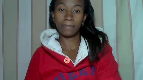 minouch211907 online show from January 25, 1:10 am