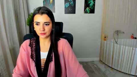 Jessi online show from November 23, 8:30 pm