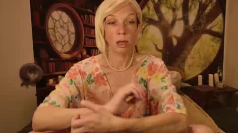 Snapshot of minxtessarae chatting on July 8, 3:11 am Tessa Rae online show from July 8, 3:11 am
