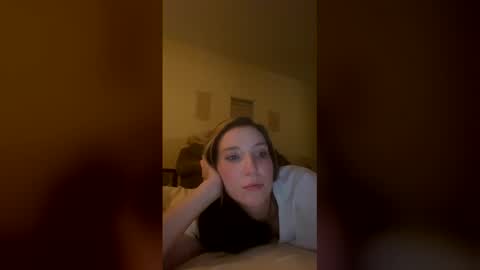 Minxxxi online show from December 3, 7:27 am