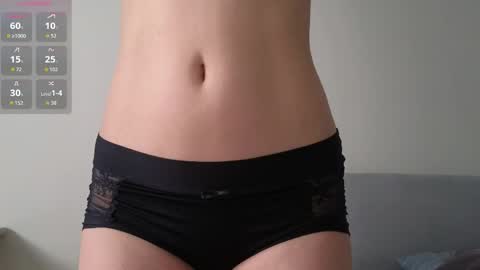 lia online show from April 14, 7:25 am