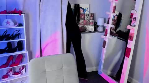 NEXT STREAM NOVEMBER  27282930 online show from February 10, 9:24 am