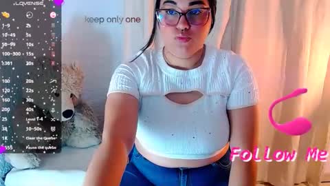 mira_cherry online show from February 4, 1:17 pm