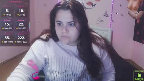 mira_cle_ online show from April 28, 9:36 am