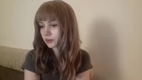 Snapshot of mira_doll chatting on December 18, 2:56 pm Mira doll online show from December 18, 2:56 pm