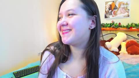 Snapshot of mira_karter chatting on January 5, 7:49 am Mira online show from January 5, 7:49 am