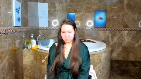 Snapshot of mira_karter chatting on February 12, 1:52 am Mira online show from February 12, 1:52 am