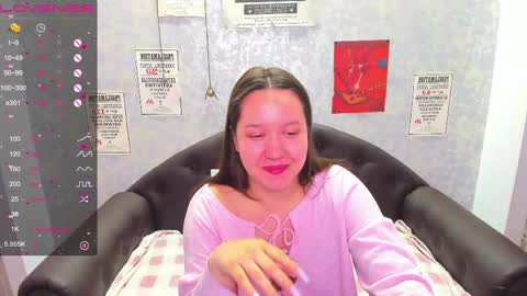 Snapshot of mira_karter chatting on March 1, 5:31 am Mira online show from March 1, 5:31 am