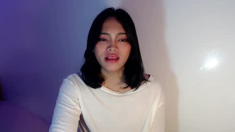 Snapshot of mira_luna222 chatting on February 7, 8:22 am Mira Bella online show from February 7, 8:22 am