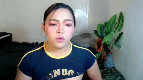 Mira Bella online show from April 22, 5:21 am