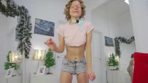 mira_marni online show from December 15, 11:14 am