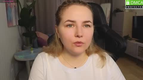 Mira online show from April 25, 1:30 am