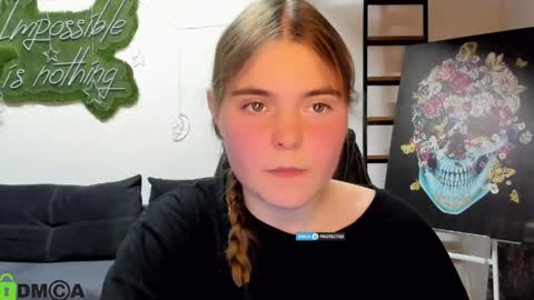 miraa_bloom online show from April 7, 2:17 pm