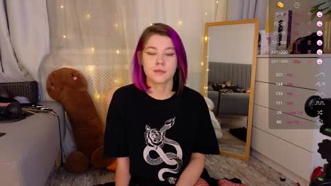 Snapshot of mirafalls chatting on December 3, 4:14 am Mira online show from December 3, 4:14 am