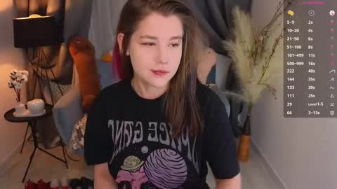 Snapshot of mirafalls chatting on September 24, 5:44 am Mira online show from September 24, 5:44 am