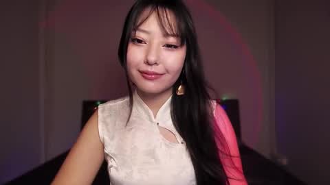 Snapshot of mirafloat chatting on February 11, 11:15 am mirafloat online show from February 11, 11:15 am