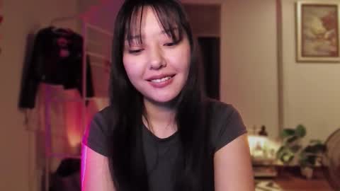 Snapshot of mirafloat chatting on February 13, 3:30 pm mirafloat online show from February 13, 3:30 pm