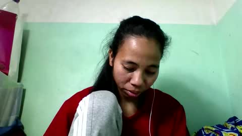 Snapshot of mirah881 chatting on September 11, 6:52 pm mirah881 online show from September 11, 6:52 pm