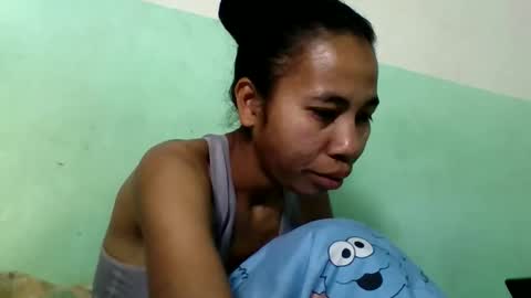 Snapshot of mirah881 chatting on September 25, 7:45 am mirah881 online show from September 25, 7:45 am