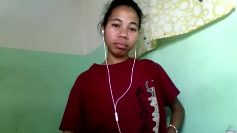 Snapshot of mirah881 chatting on September 26, 7:29 pm mirah881 online show from September 26, 7:29 pm