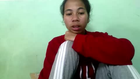 Snapshot of mirah881 chatting on October 13, 7:36 pm mirah881 online show from October 13, 7:36 pm