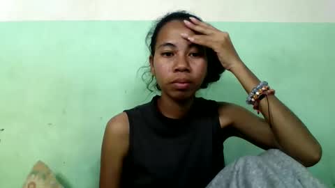 Snapshot of mirah881 chatting on October 23, 9:30 am mirah881 online show from October 23, 9:30 am