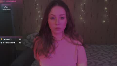 Kira online show from January 28, 1:49 pm