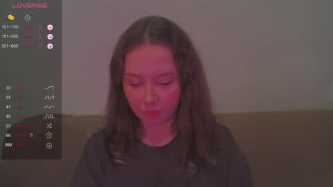 Kira online show from November 1, 2:08 pm