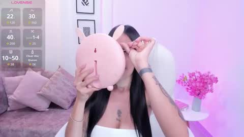 Snapshot of miranda_crawfor chatting on November 4, 12:15 pm miranda_crawfor online show from November 4, 12:15 pm