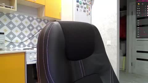 MIRANDA online show from November 23, 5:18 am