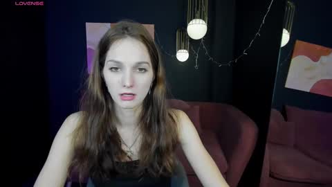 Snapshot of mirandaglow chatting on February 19, 5:49 am Miranda online show from February 19, 5:49 am