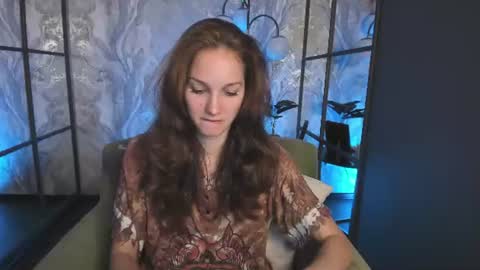 Snapshot of mirandaglow chatting on July 26, 5:37 am Miranda online show from July 26, 5:37 am