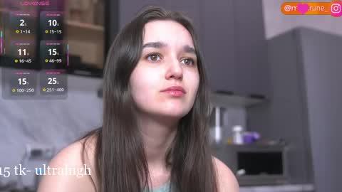 mirarune online show from April 17, 4:43 pm